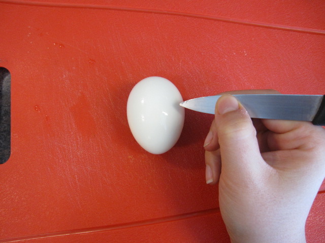 Egg cut